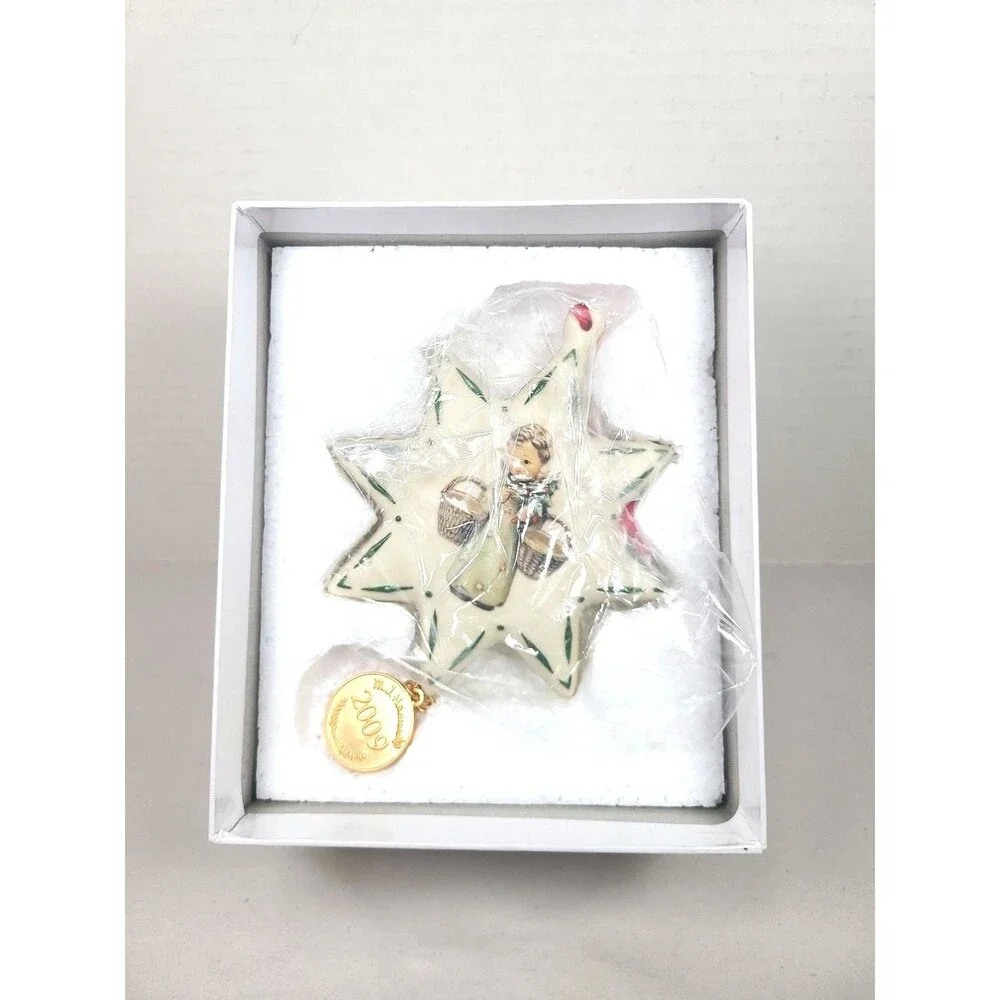 Hummel Christmas Tree Ornament 2009 Christmas Angel The Danbury Mint